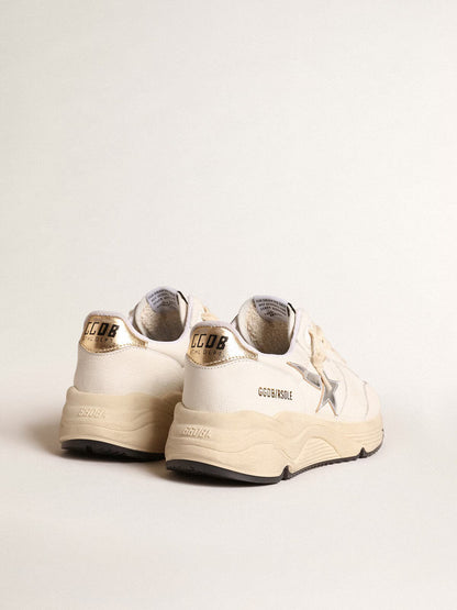 Running Sole en cuir nappa avec étoile argentée et contrefort en cuir doré